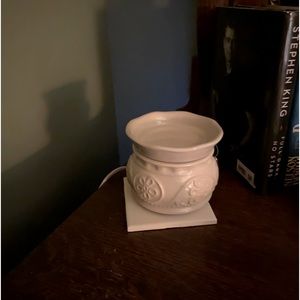 Wax melter